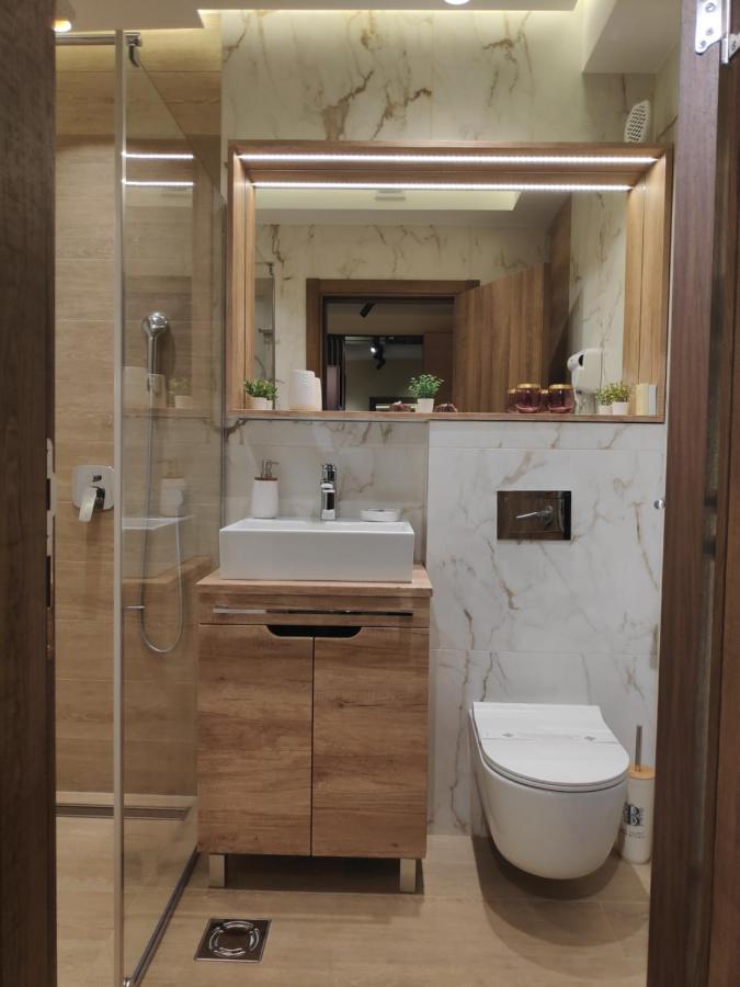 N10 Apartment Belgrado Esterno foto